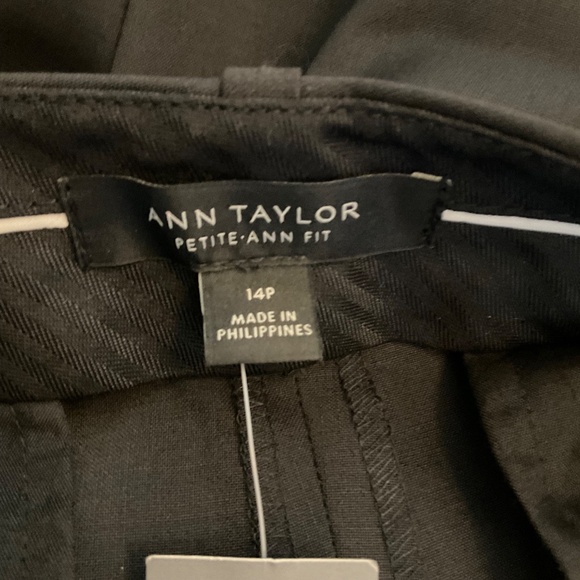 NWT Ann Taylor Ann Fit Trouser Leg Black Pants Classic suiting career basic 14 P - Picture 11 of 14